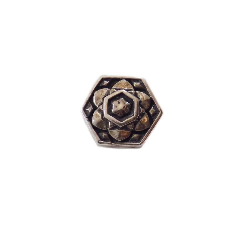 identitybodypiercing202605031427192153298