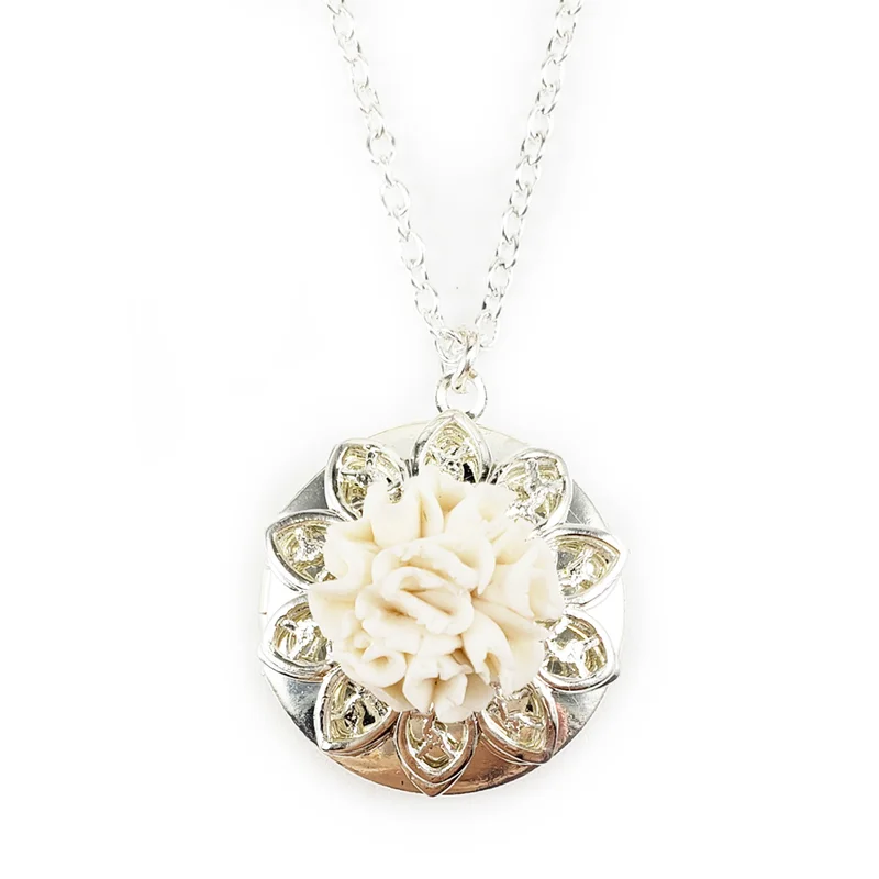 strandedtreasures202605031402042143984